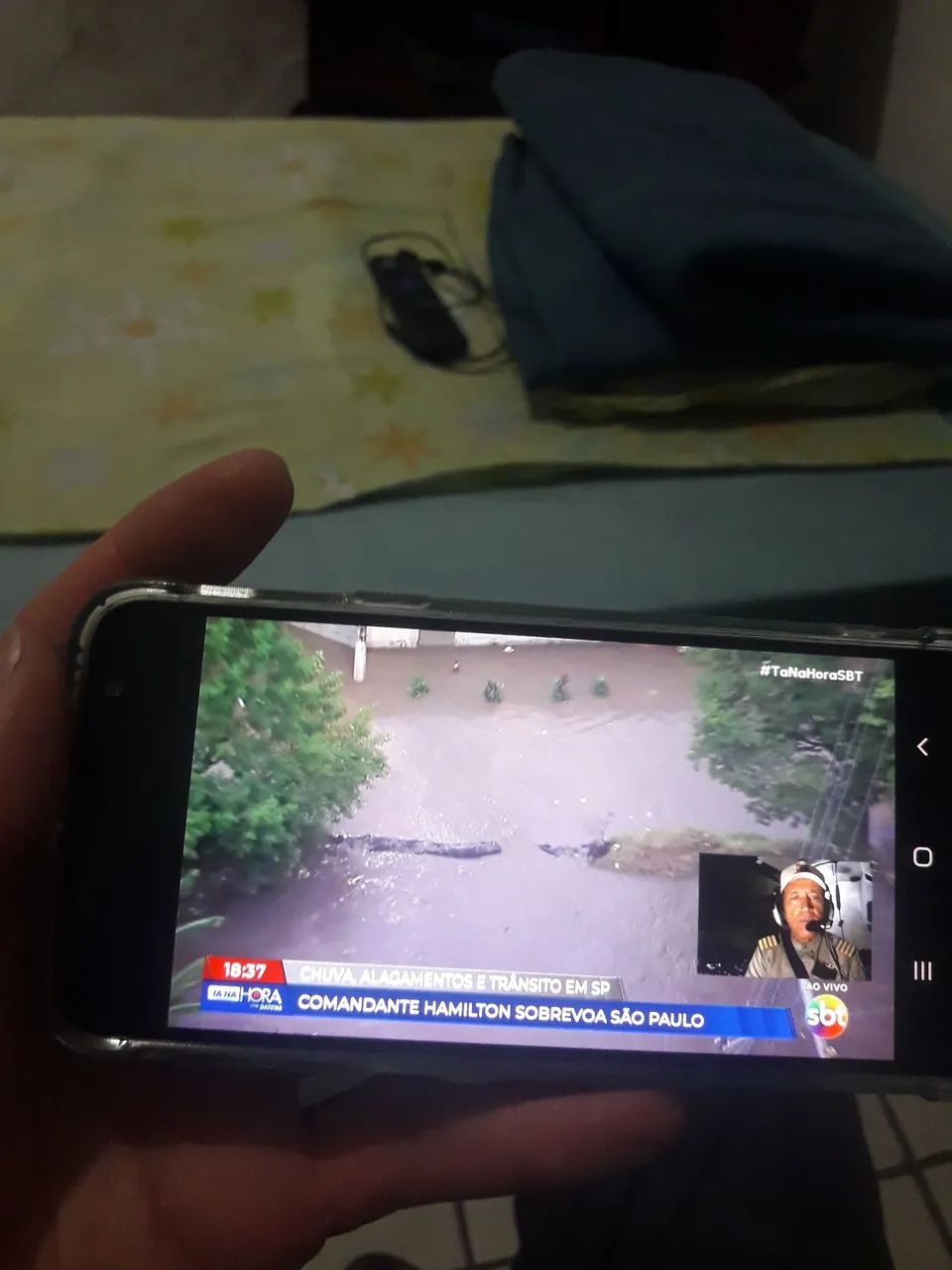 SAMSUNG J6 - Foto 5