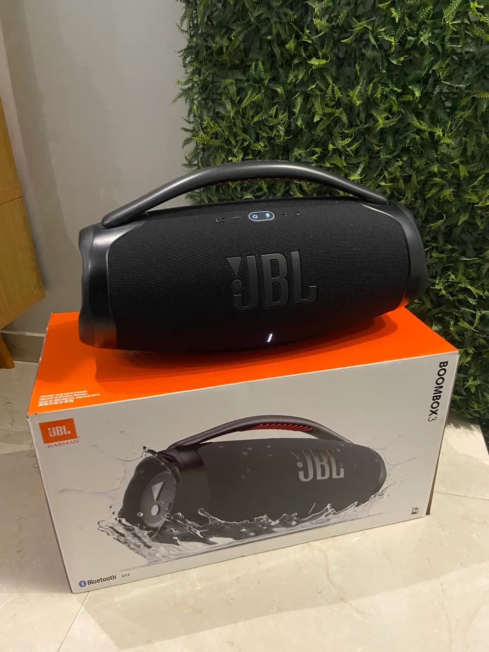 Vendo caixa de som Bombox 3 