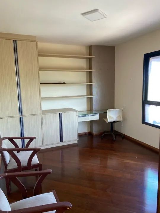 Alugo apto. na 13 de Julho, 4/4 sendo 3 suítes, reformado, sombra e vista p/ o mar. - Foto 8