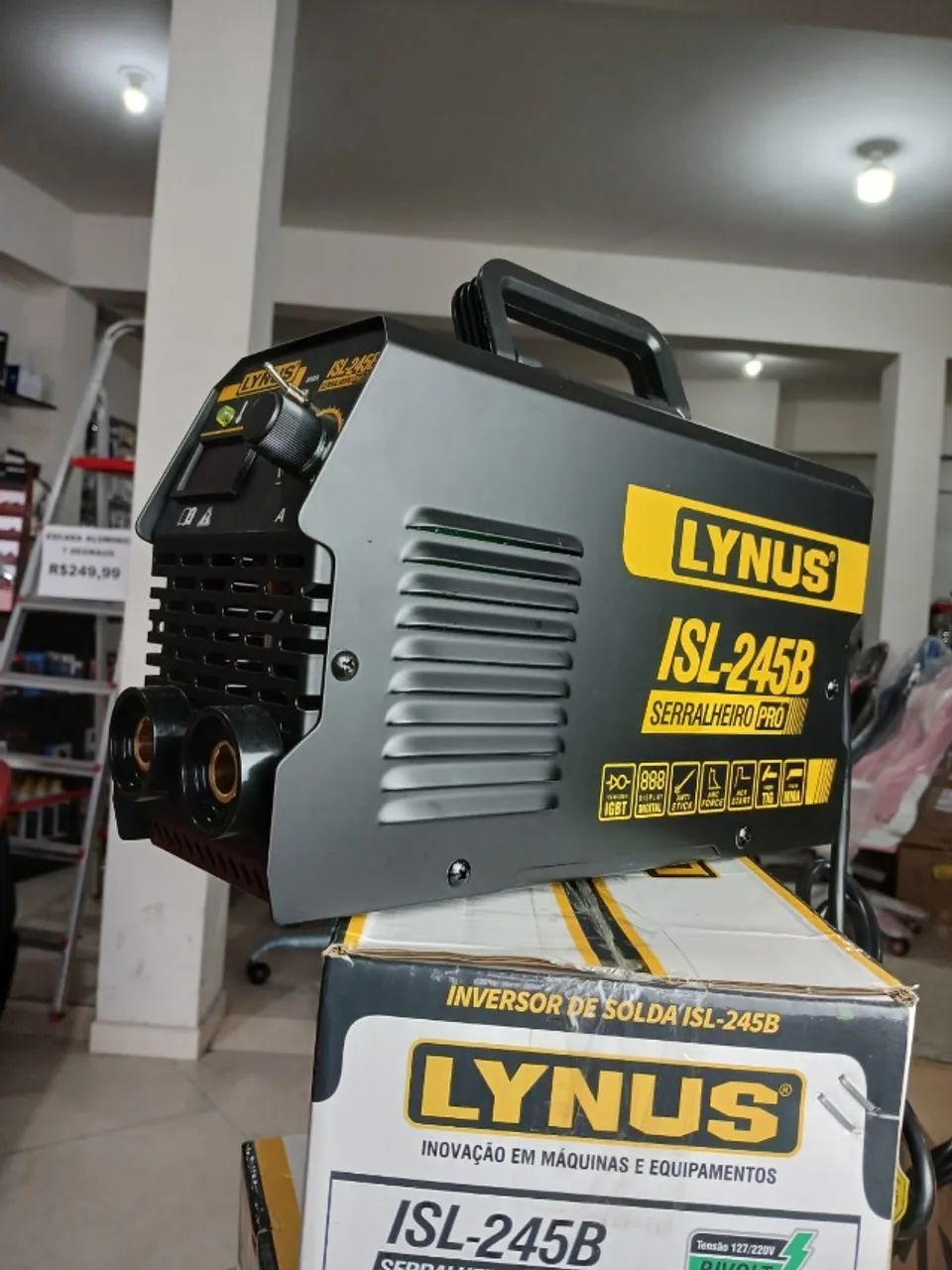 Inversora de solda lynus serralheiro pró 200A nova - Foto 3