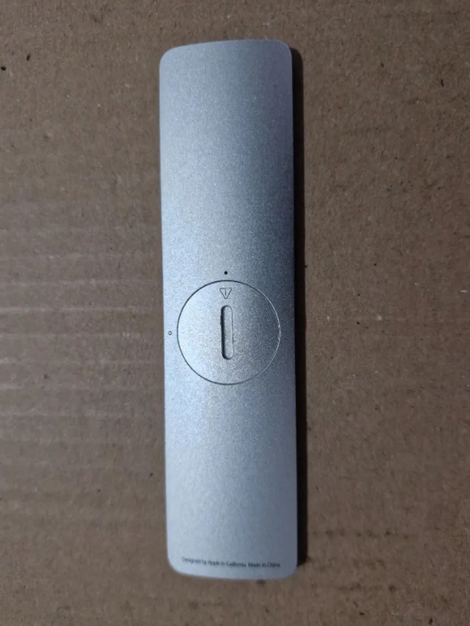 Controle Remoto Apple A1294 iPhone iPod iMac Tv Original Usado - Foto 2