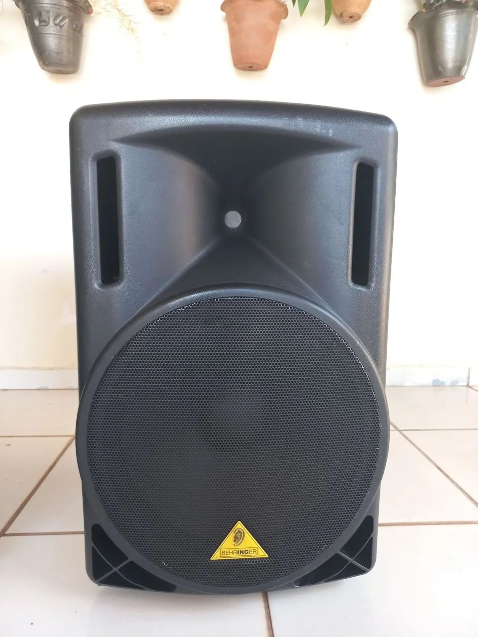 Caixa de Som Behringer B215XL - Foto 2