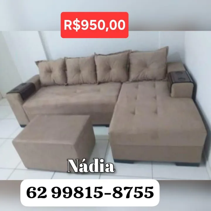 Sofá com chaise **(__)