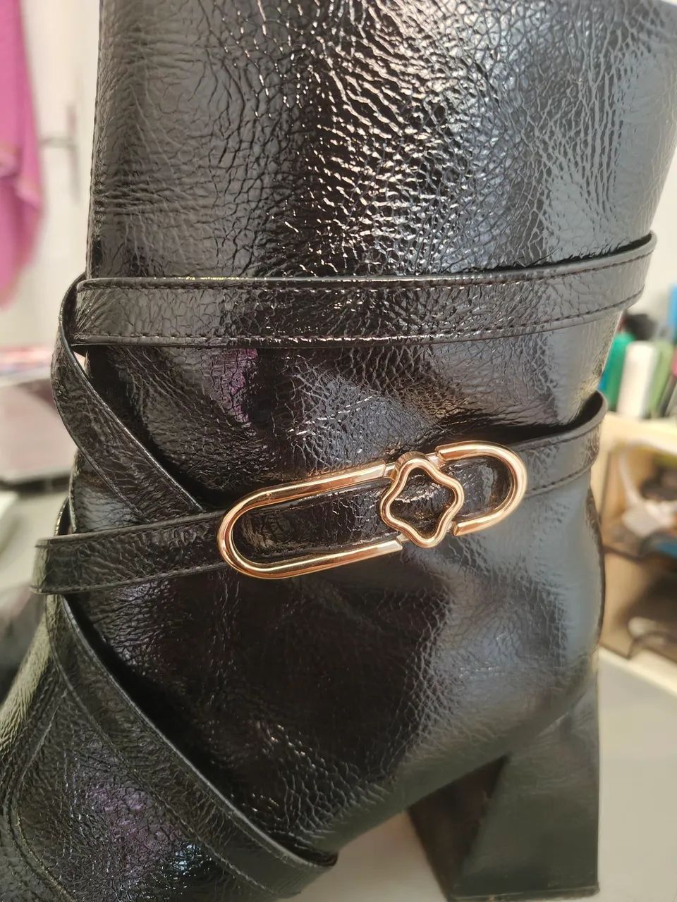 Bota preta marca  Bebecê  - Foto 2
