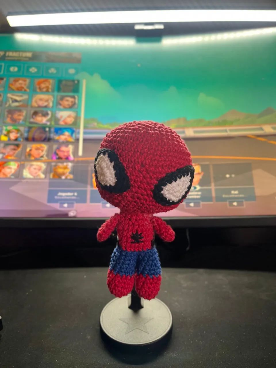 boneco homem aranha amigurumi