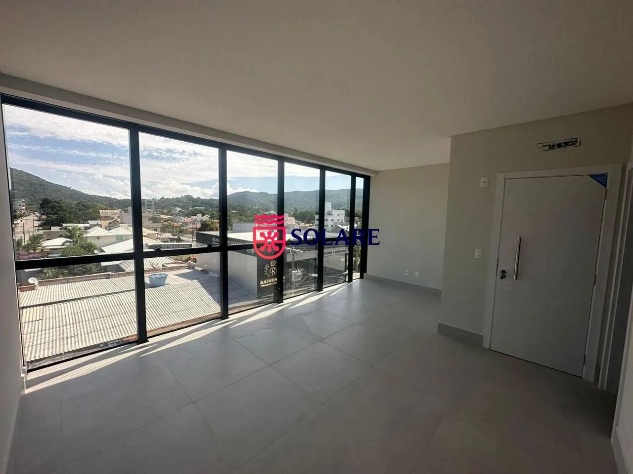 Sala comercial a venda no bairro de Bombas - Foto 4