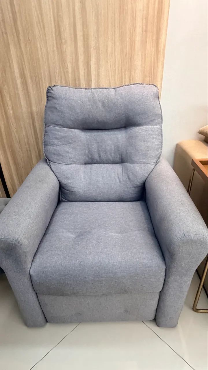 Poltrona Reclinável Sala com Pé  - Foto 2