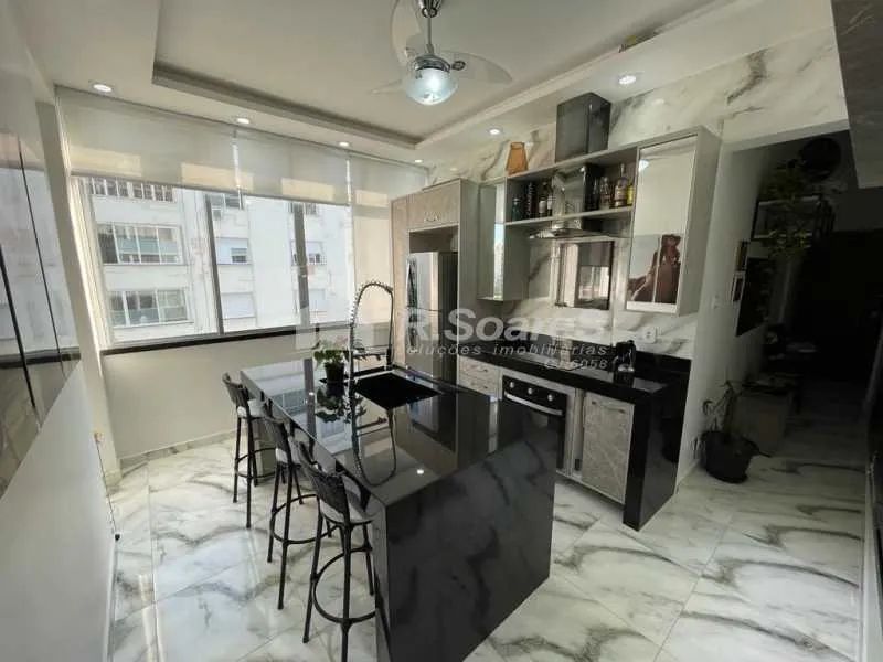 Apartamento reformado em Copacabana!
