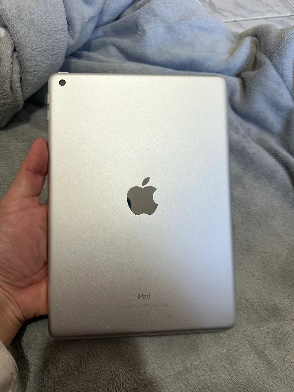 iPad 5ª geração 64GB + caneta