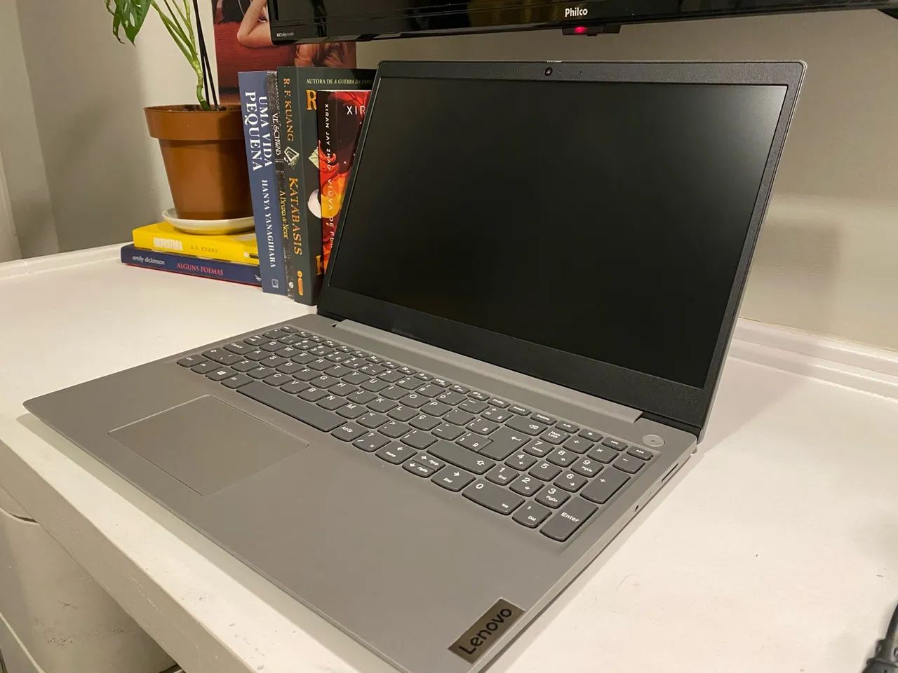 Notebook Lenovo IdeaPad 3 - 4GB RAM/256GB SSD