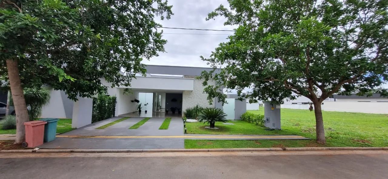 Casa com 3 quartos, sendo 3 suítes a venda, 180 m²- Terras Alpha 1