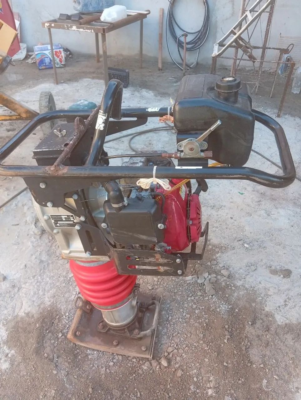 Compactado de solo sapo - Foto 2