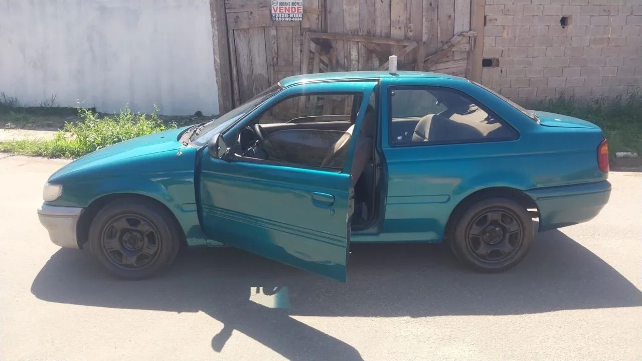 Volkswagen Logus 1.8 / CLI / CL (álcool) 1995 - Foto 4