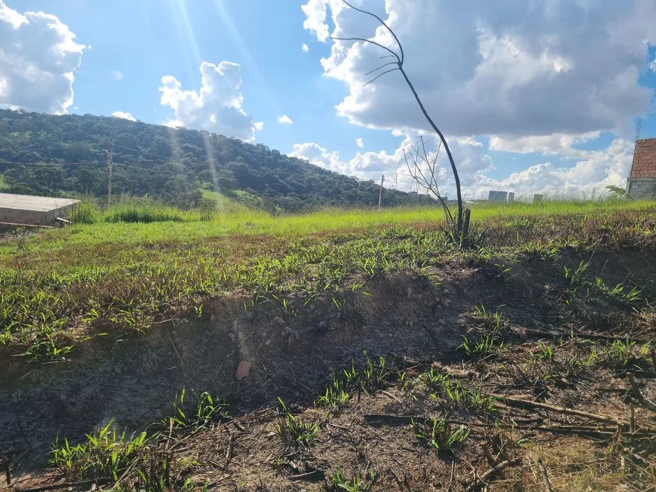 Excelente lote em Ibirité  - Foto 2