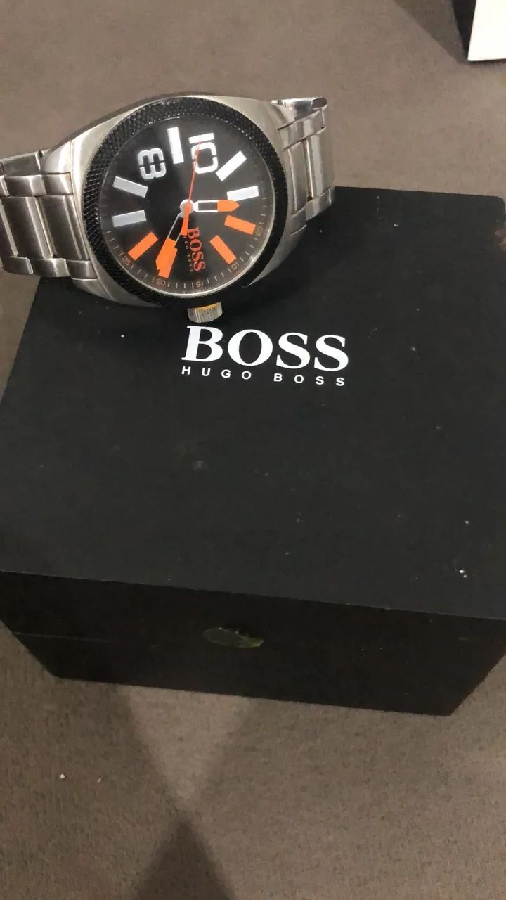 Relógio Boss a prova d água  original é novo  - Foto 3