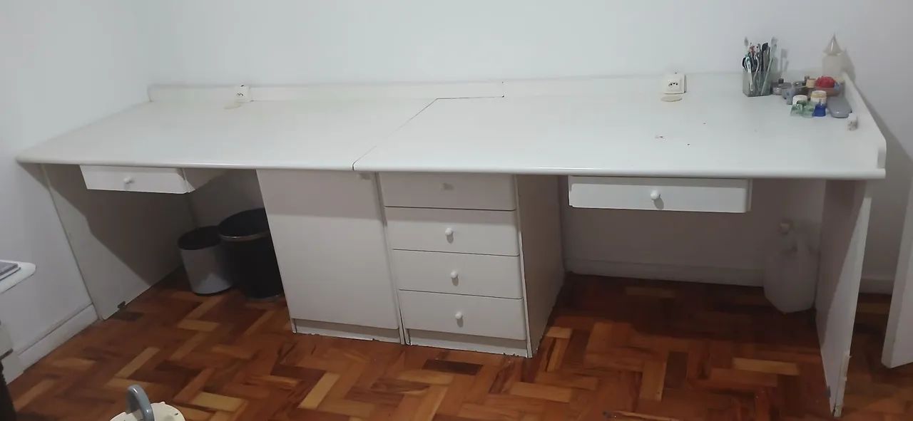 Bancadas de 2 e 3 lugares em ótimo estado 