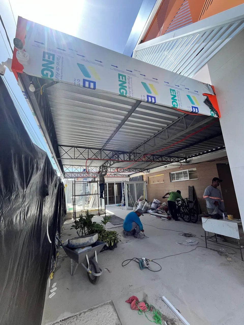 Fabricação de coberturas e estruturas metálicas  - Foto 4