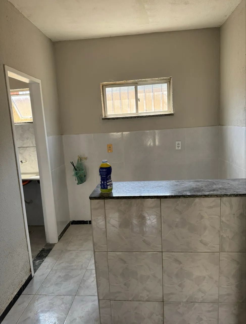 Aluga casa na rua Araçá 167 Bonsucesso. - Foto 3
