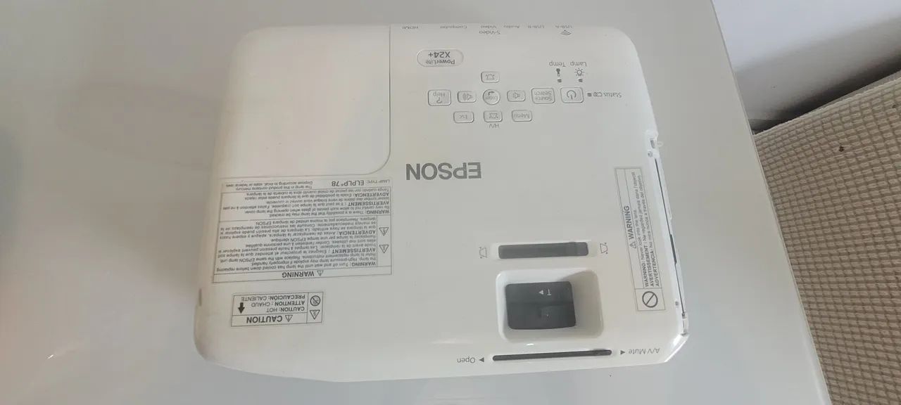 Vendo projetor Epson - Foto 2