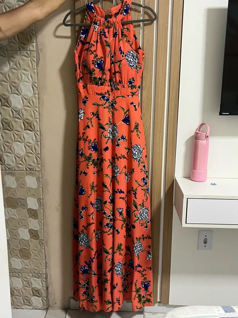Vendo vestido de festa
