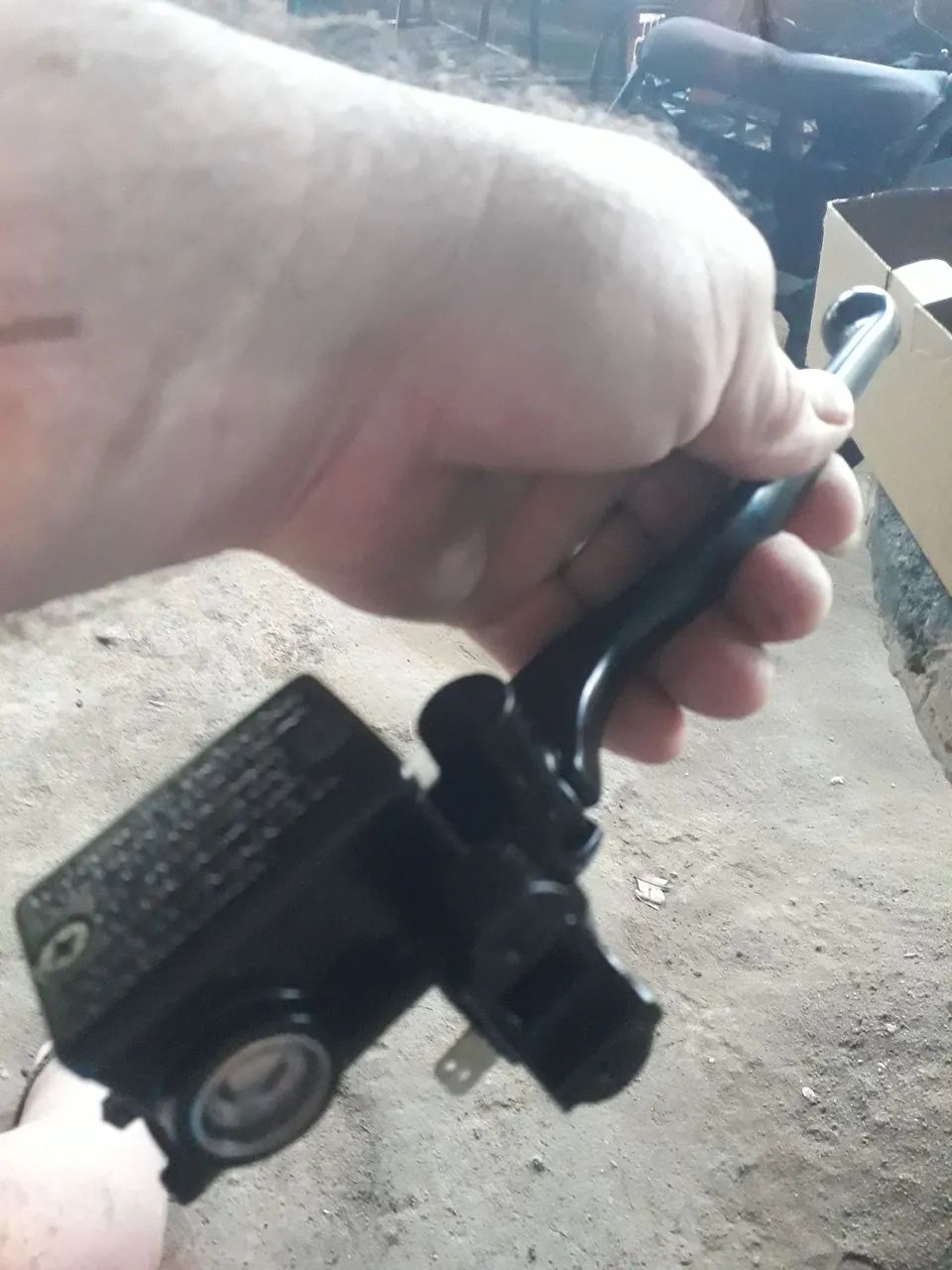 Vendo esses pecas p moto 125 aceito cartao * bateria 100 burrinho de freio120 novo - Foto 6