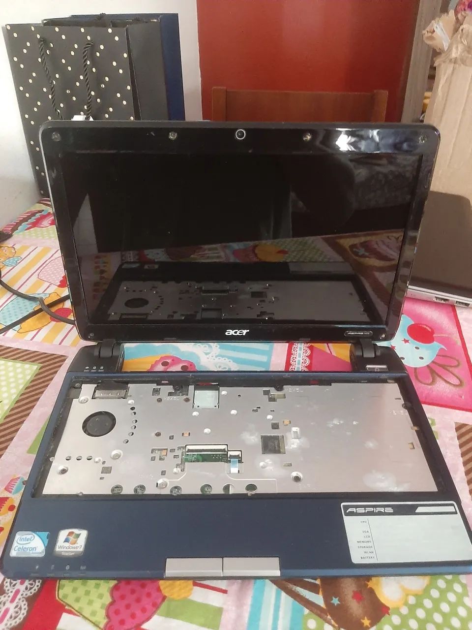 2 netbook para peças acer e hp 150,00 - Foto 2