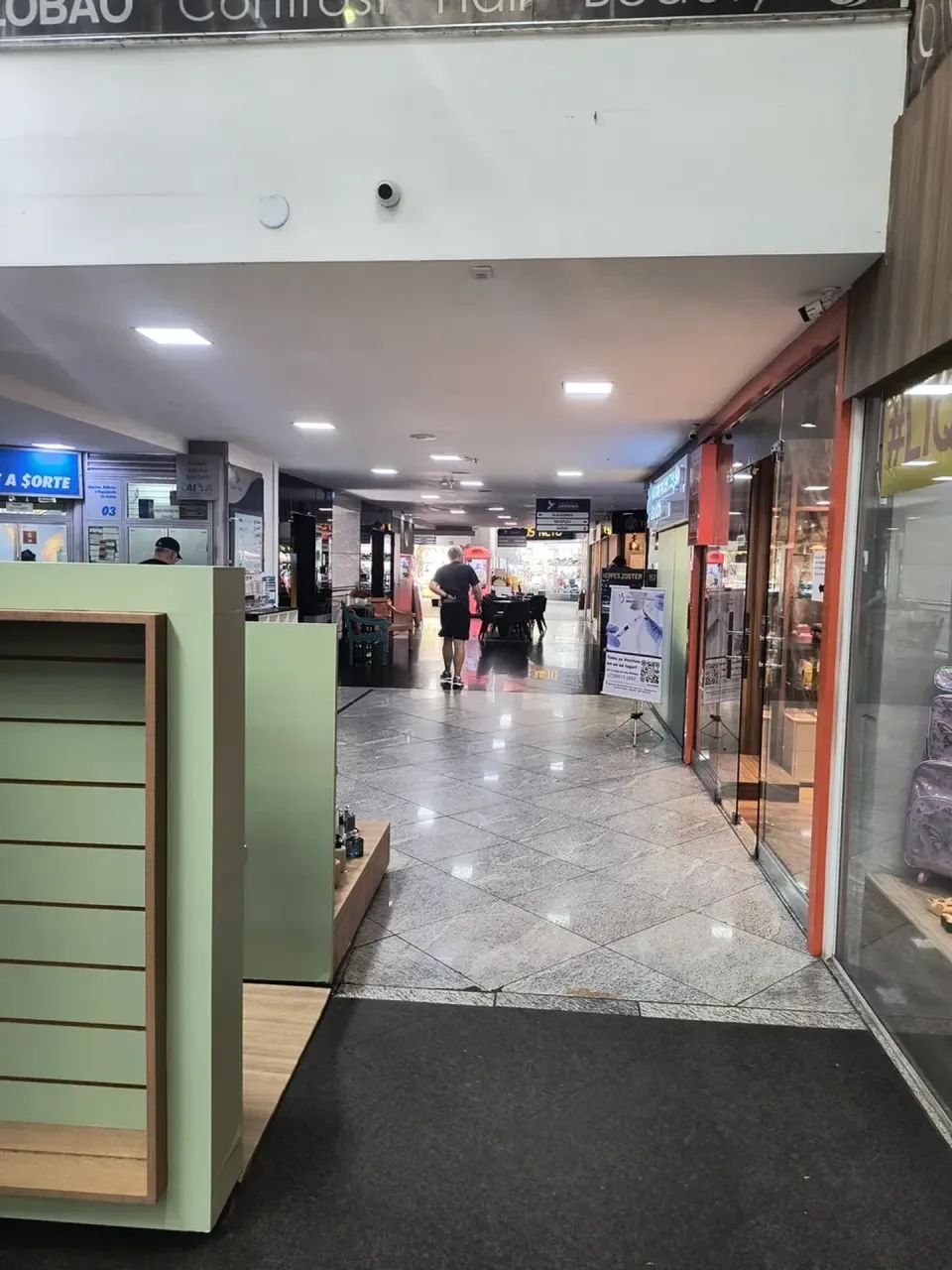 Vendo loja (fundo de comércio ) no shopping Jardins - Foto 2