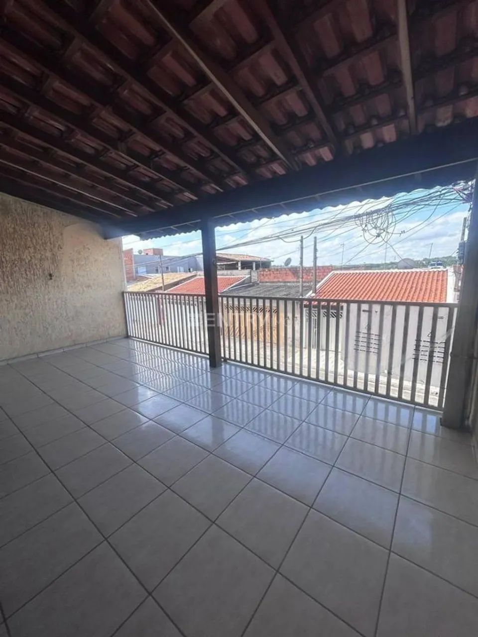 EXCELENTE CASA NO ALMERINDA