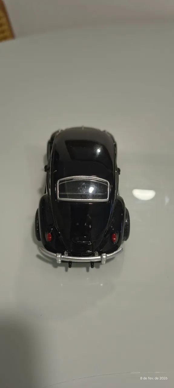 Carrinho de metal Fusca preto 1/32 - Foto 5