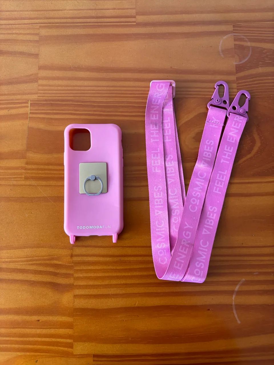 Capinha Todomoda Fun para iPhone 12 / 12 Pro + Alça de Pescoço - Foto 3