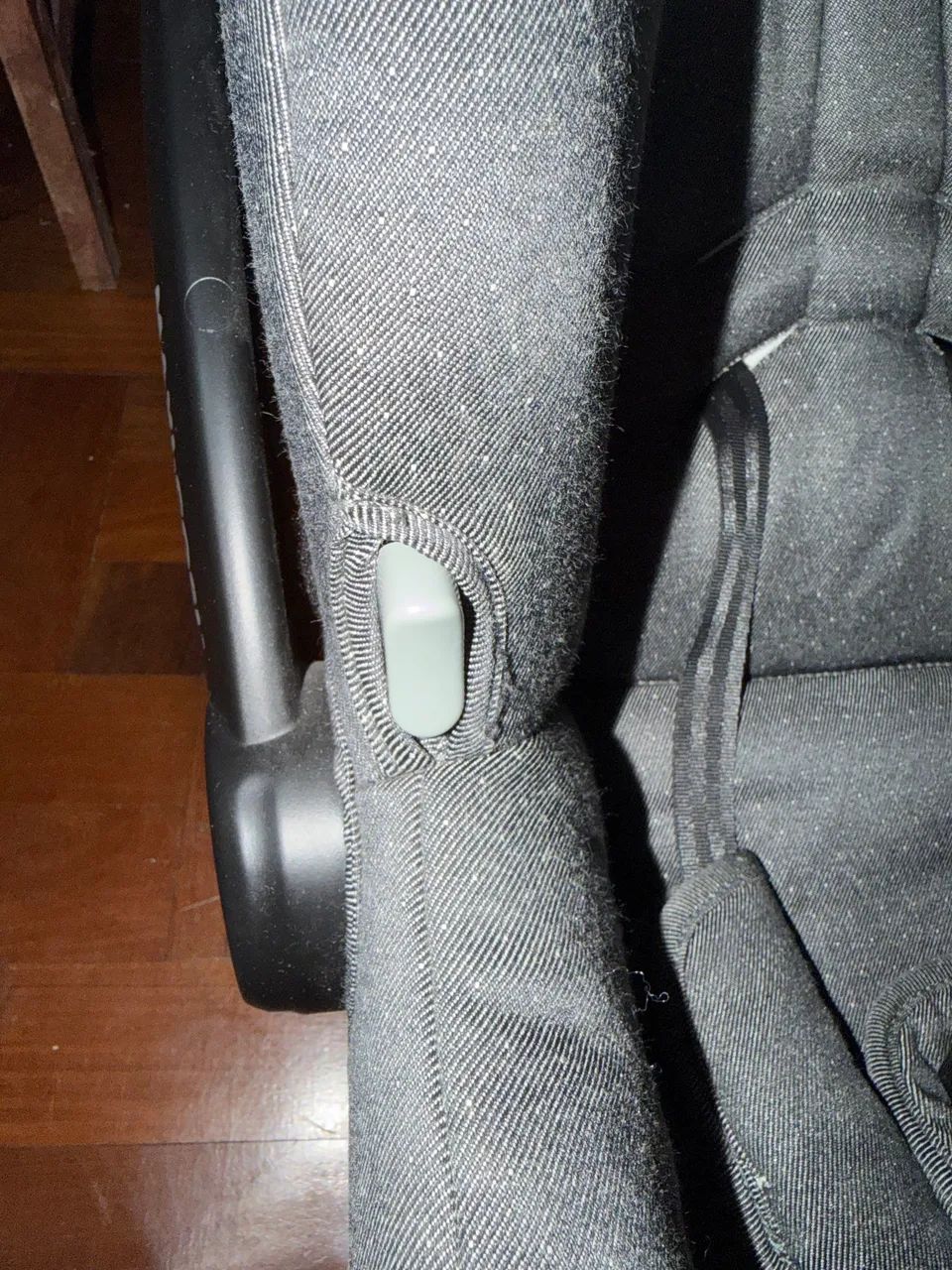 Carrinho de bebê e bebê conforto MAXI COSI - Foto 2