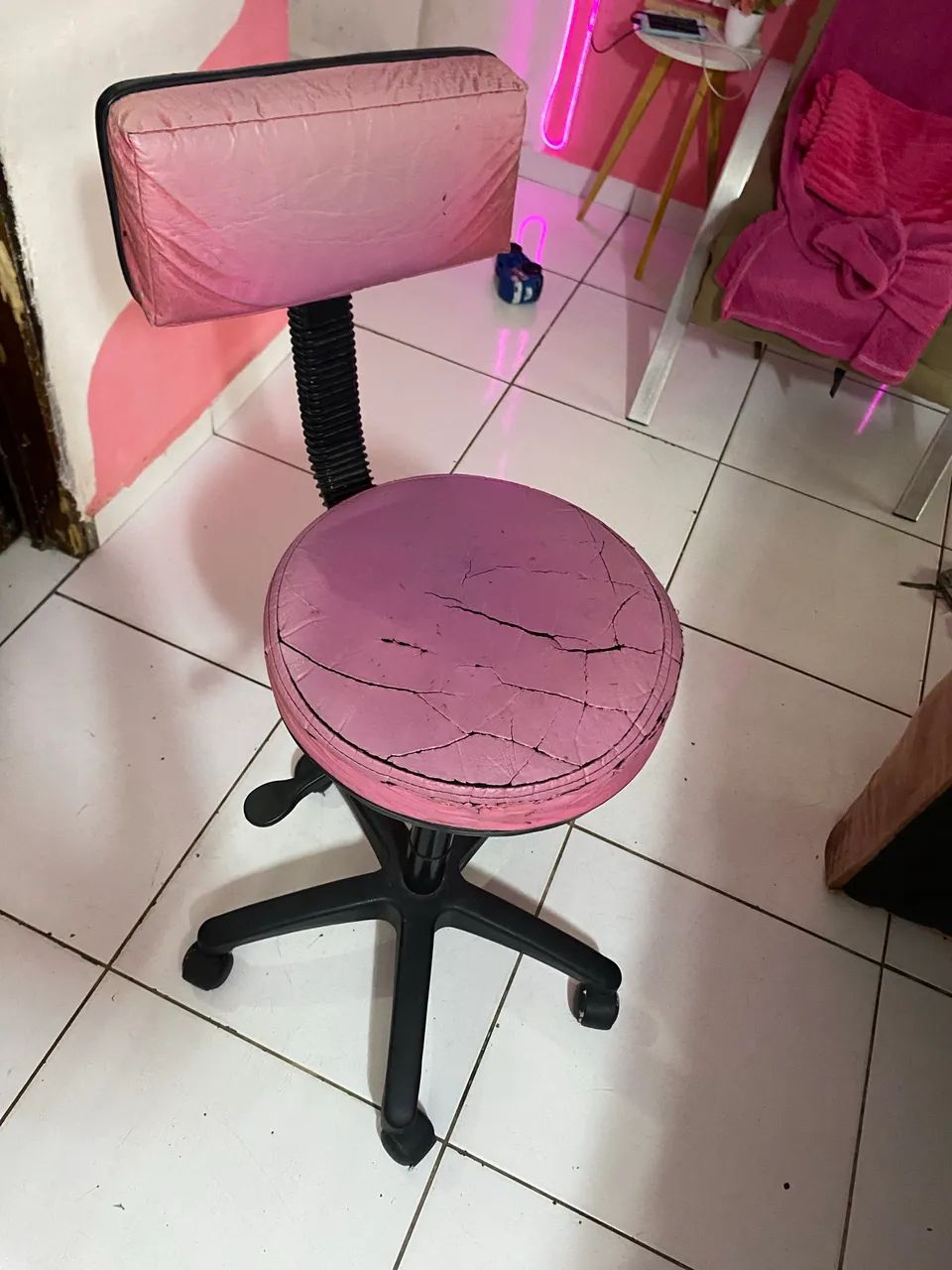 Maca e cadeira  - Foto 2