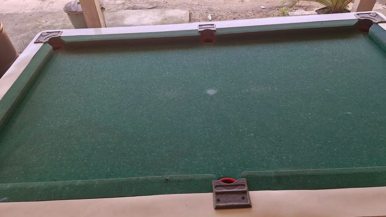 Mesa de sinuca de gaveta