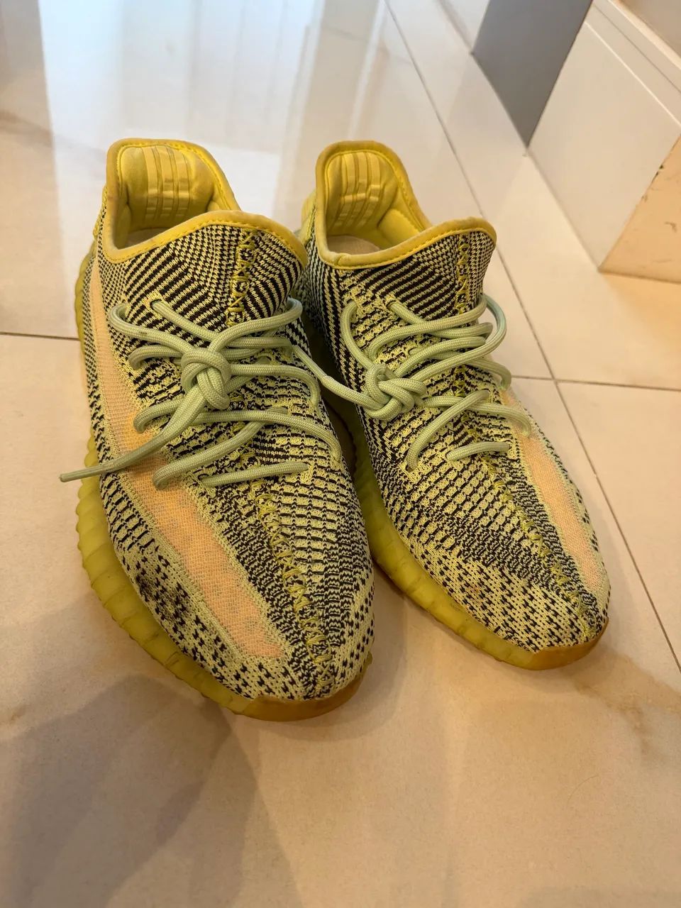Adidas yeezy 350 yeezreel - Foto 2