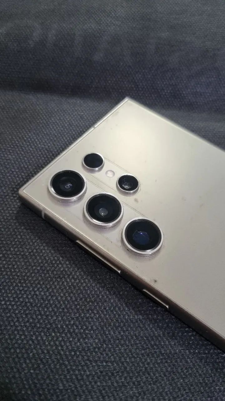 Galaxy s24 ultra 1TB - Foto 2