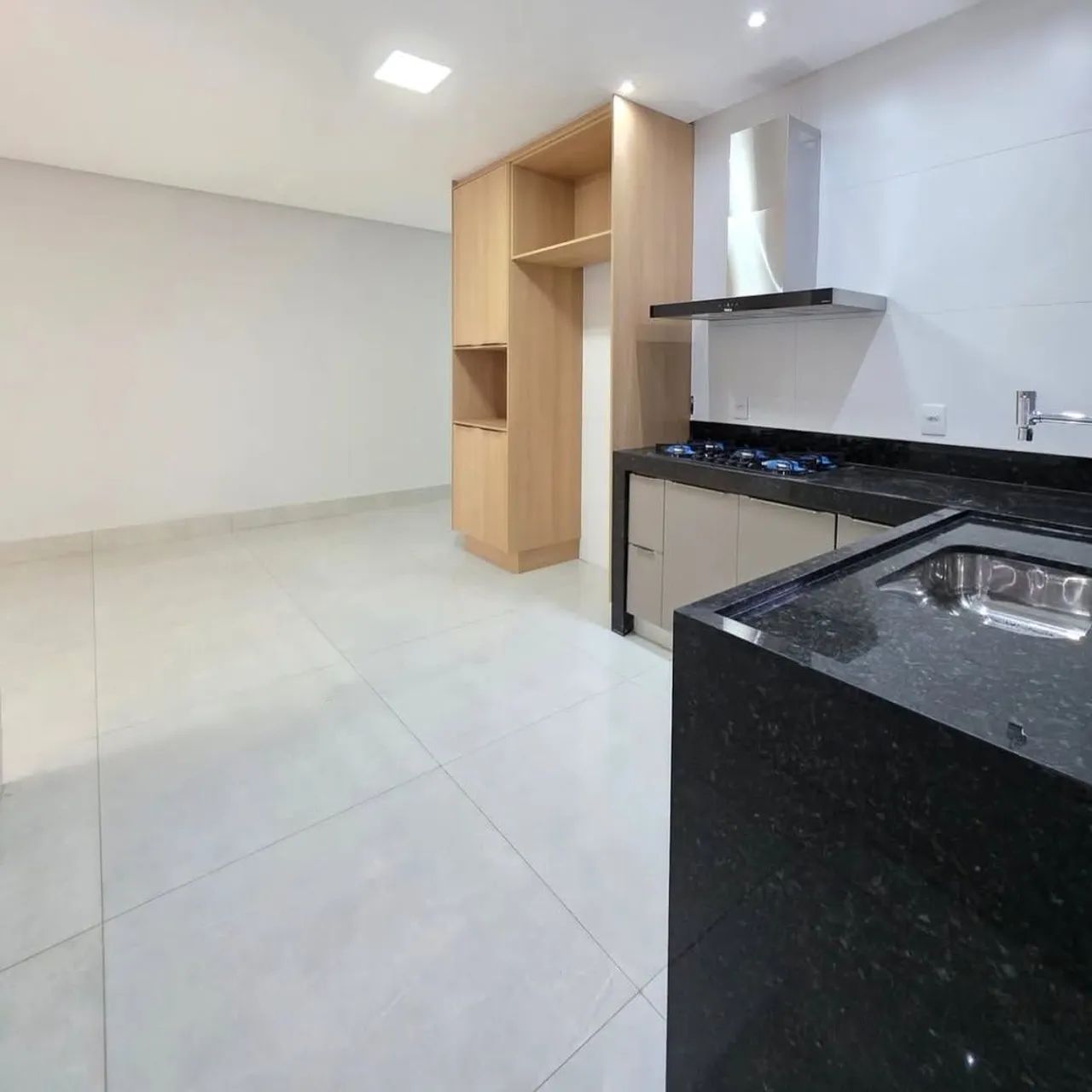 Vendo casa no Coqueiro  - Foto 5