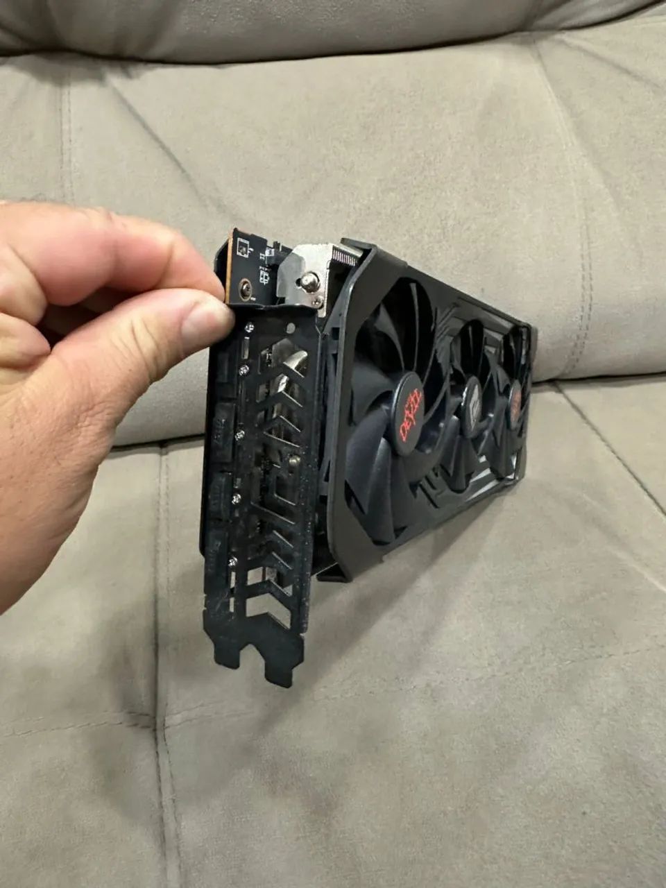 Placa de vídeo RX 6700 XT RED DEVIL 12 GB - Foto 4