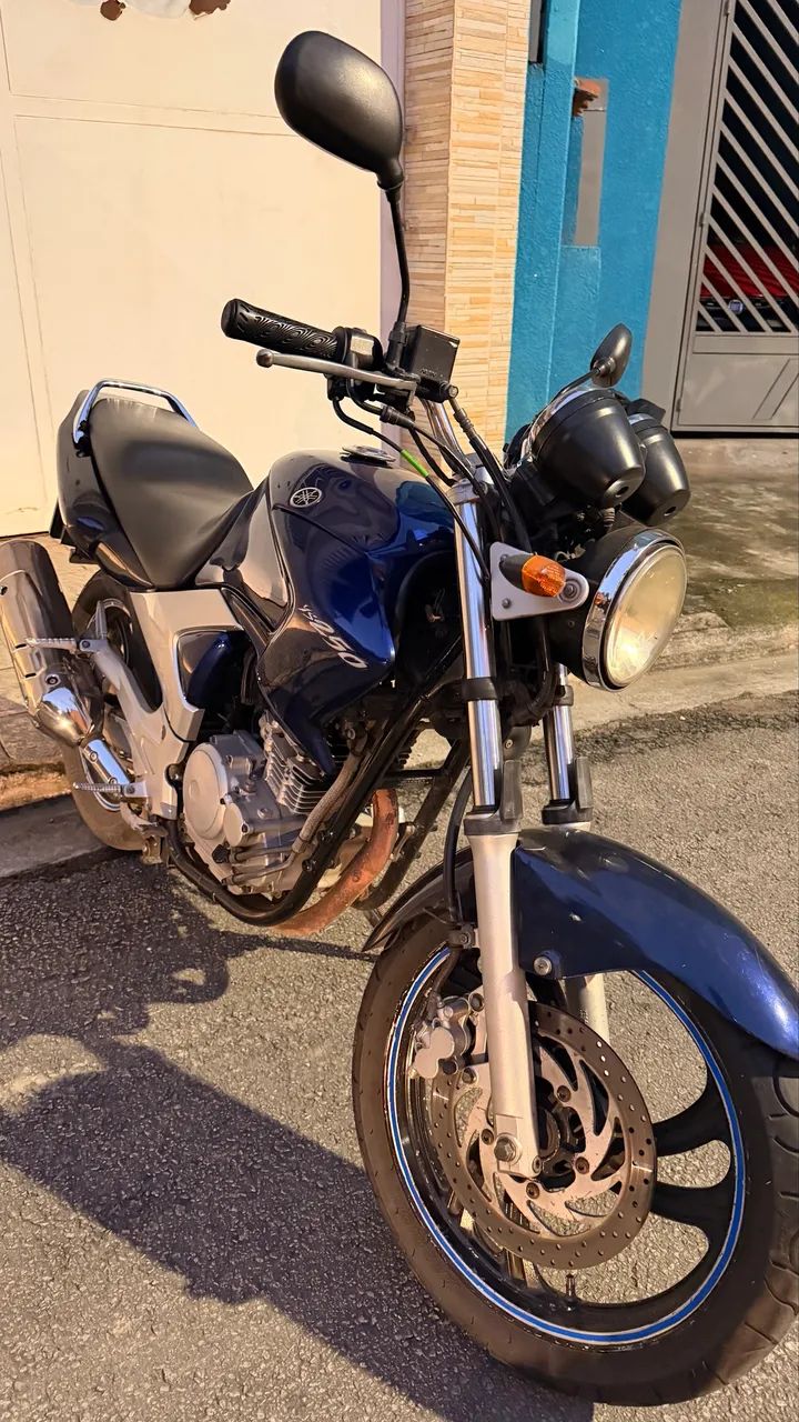 Fazer 250