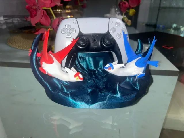 Suporte para Controle Diorama Pokemon Latios e Latias