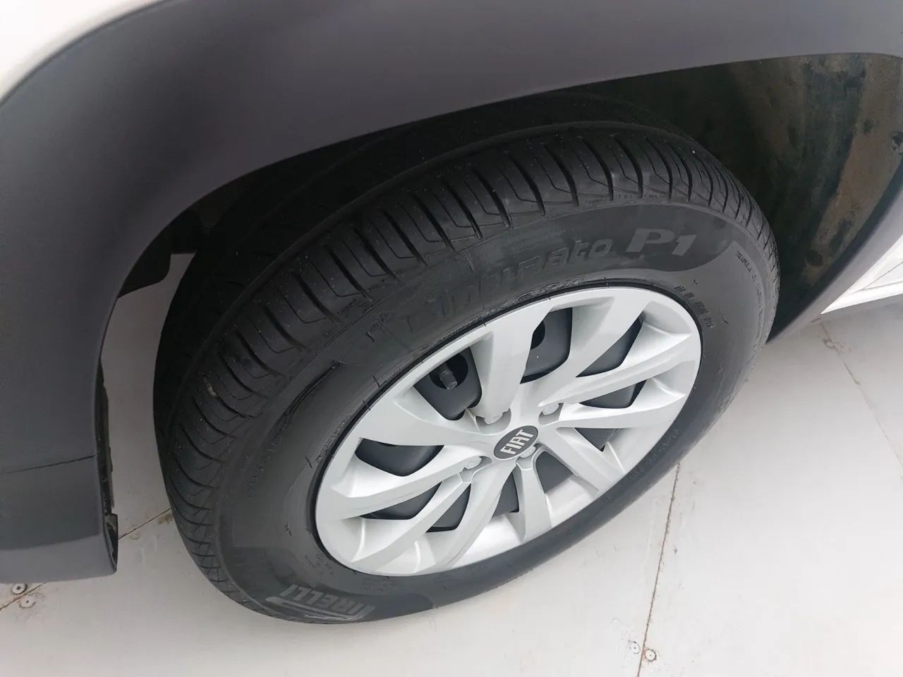 Fiat Strada Freedom 1.3 Flex 8V CD, foto 12 de 18