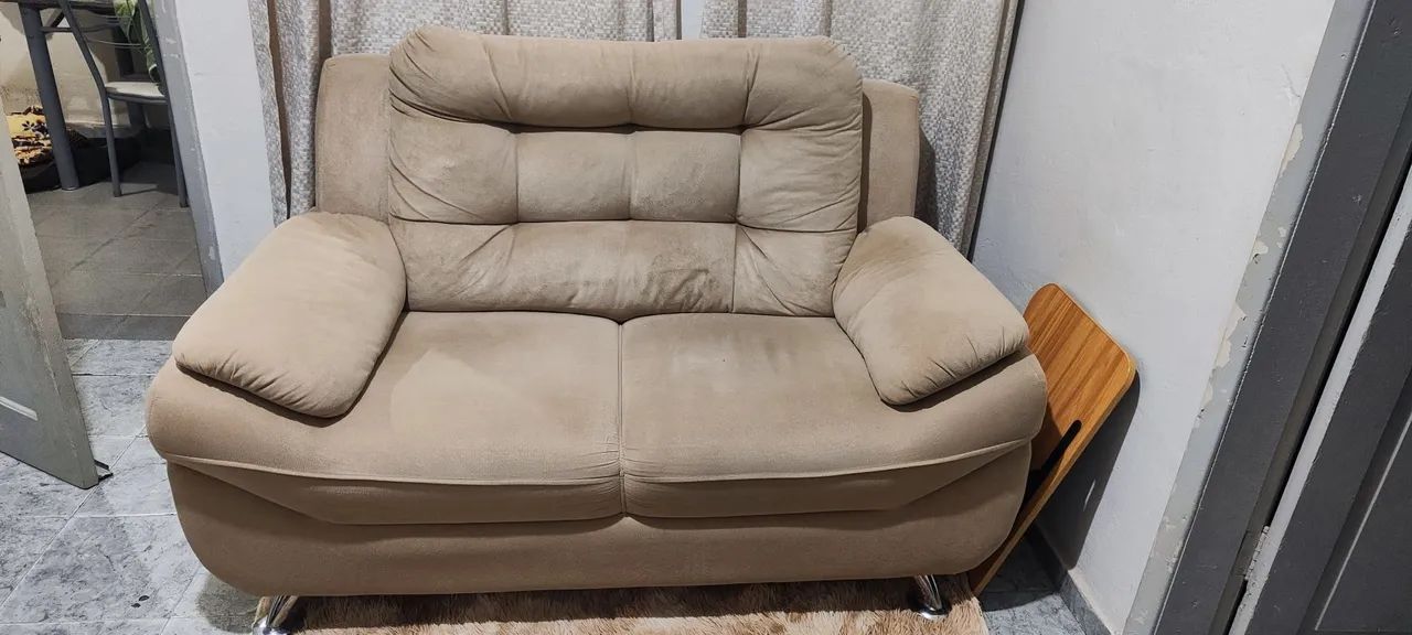 Vende-se sofá de 2 lugares. - Foto 2