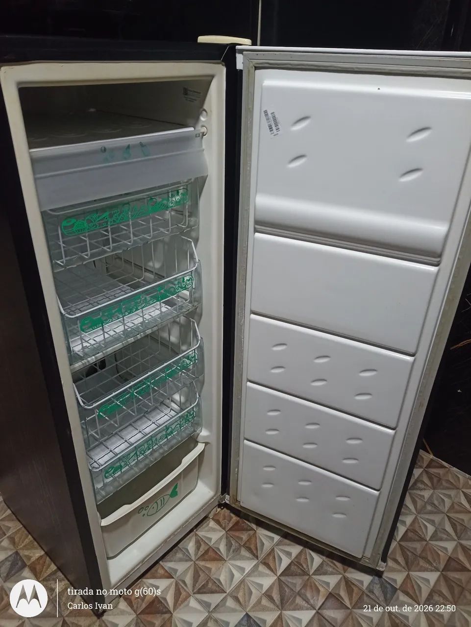 Desapego de freezer vertical  - Foto 5