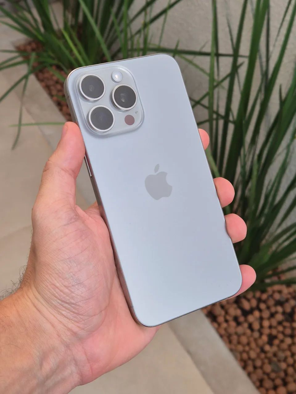 iPhone 15 Pro Max 256GB Natural Titanium