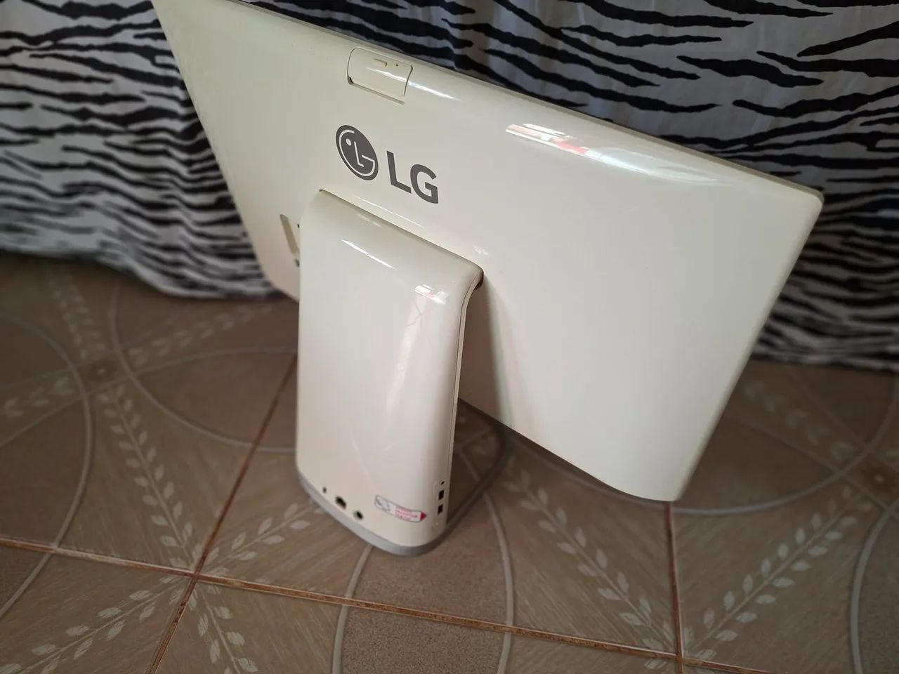 Cumputador LG All In One - 24v550 - Foto 4