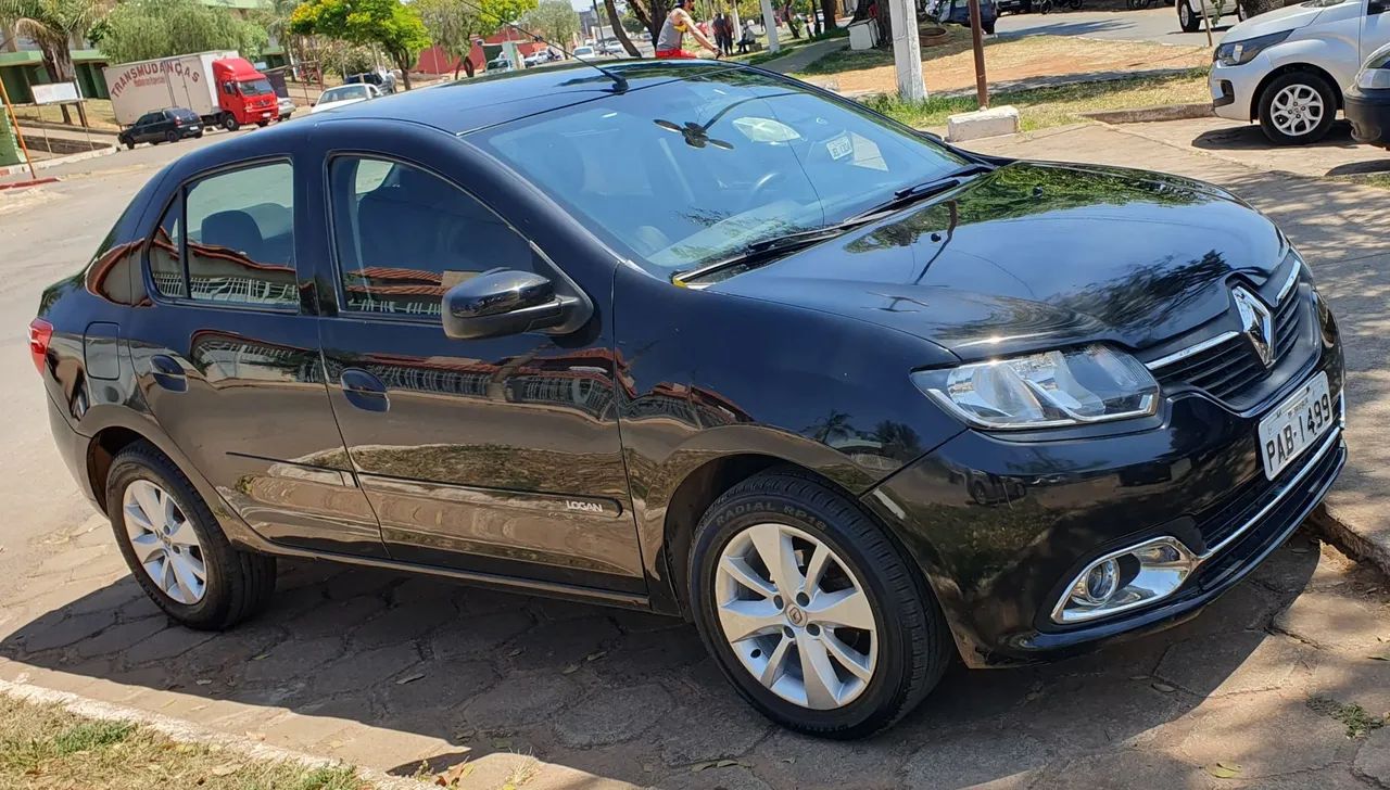 Renault Logan 2015