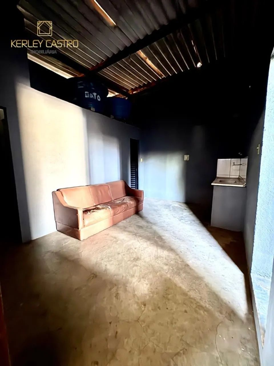 Alugo Excelente Galpão 280m², no Nova Cidade, em Sete Lagoas, MG. - Foto 4