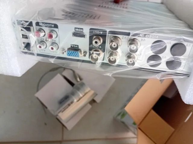 CFTV Luxvision 4 câmeras e fonte - Foto 3