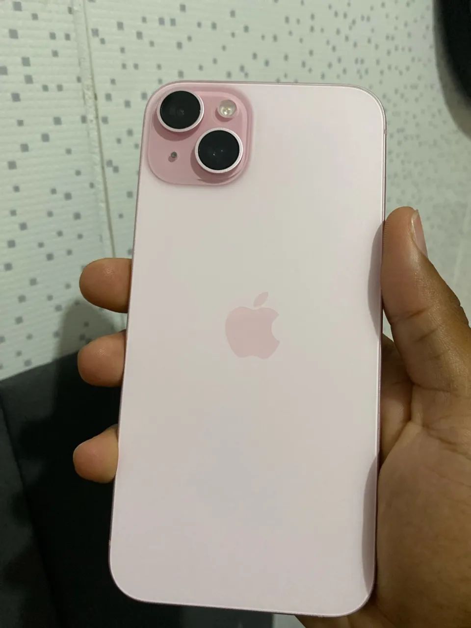 iPhone 15 plus 128gb,celular de procedência nunca foi aberto mais informações pv - Foto 3