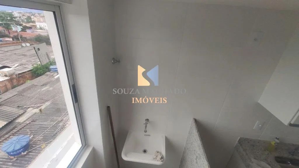Apartamento 2 quartos prédio com elevador vaga demarcada - Foto 4