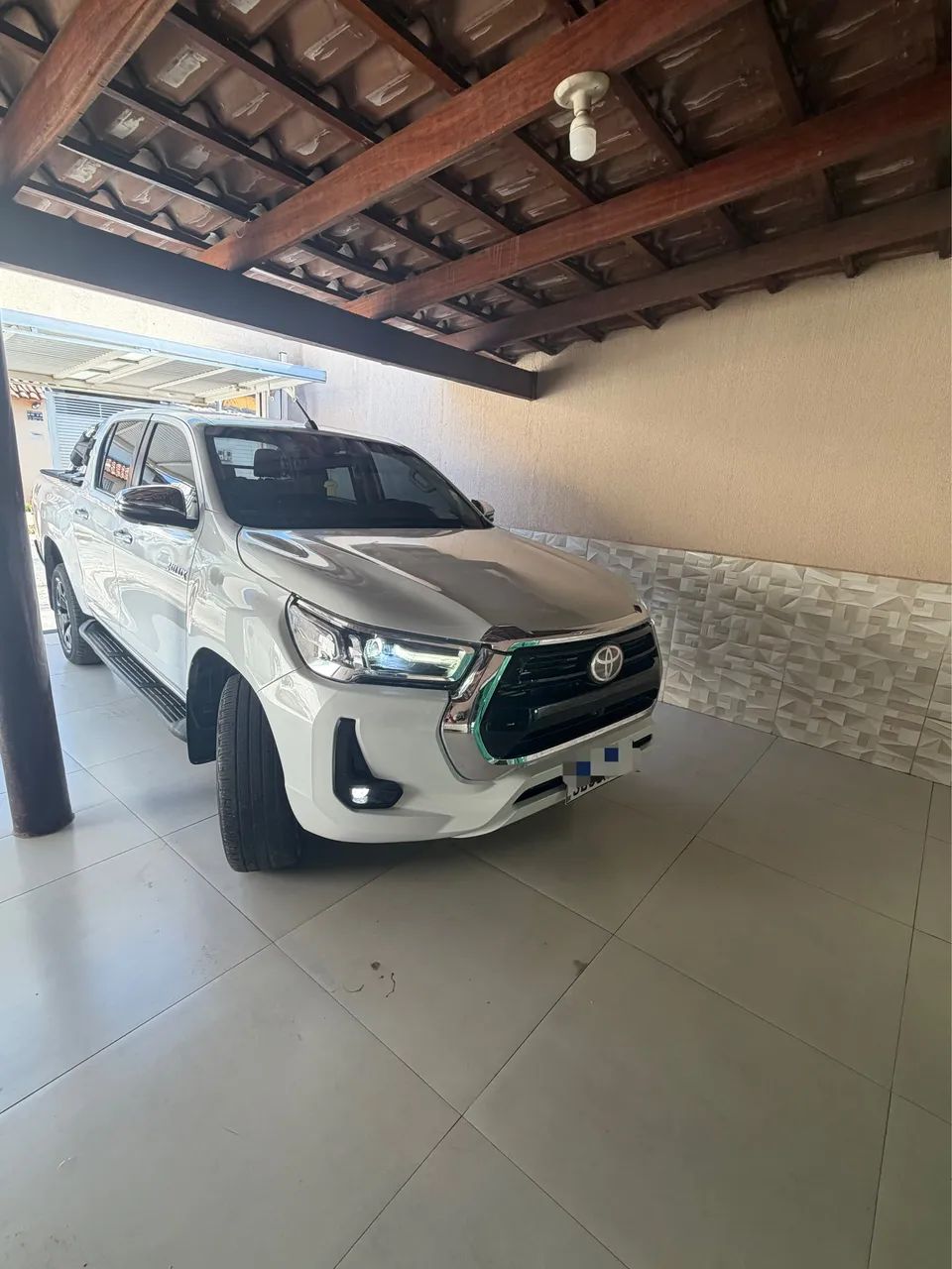 Toyota Hilux Hilux CD SRX 4x4 2.8 TDI 16V Diesel Aut. 2023